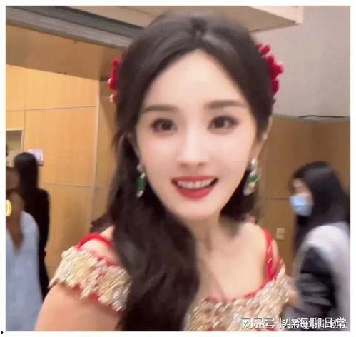 娱乐吃瓜酱40秒视频,娱乐吃瓜酱独家爆料，明星幕后故事大公开！