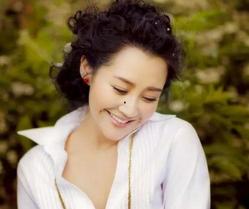 娱乐圈吃瓜君许晴是谁,许晴的神秘面纱